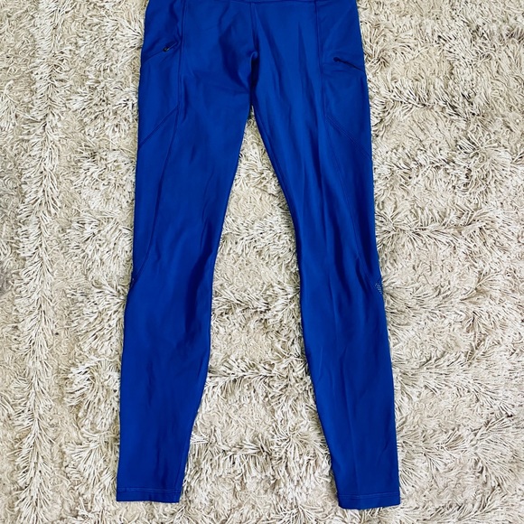 NWOT Lululemon pants - Multiple pockets! - Picture 2 of 4